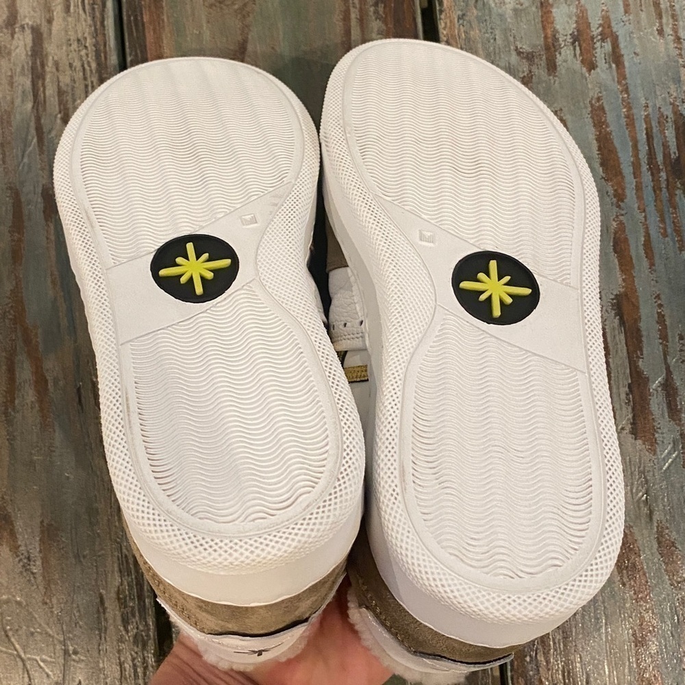 Ross & Snow Sneakers Italian Leather Women’s Skate Shoes Size 7.5 Sherpa Padded - Picture 5 of 10